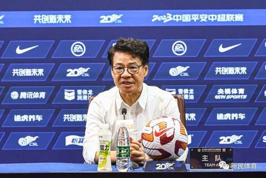 尽管米兰考虑对阵容进行补强，但同时也不排除会对皮奥利的团队进行替换，尤其是物理理疗师。